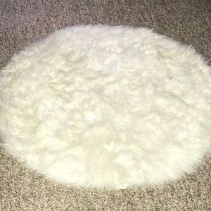 Fur Circle White Rug